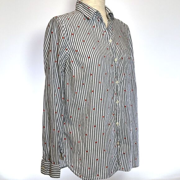 Old Navy Gray Heart Button Up Shirt Medium - Picture 4 of 6